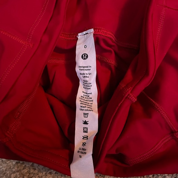 Lulu lemon leggings - Picture 3 of 4